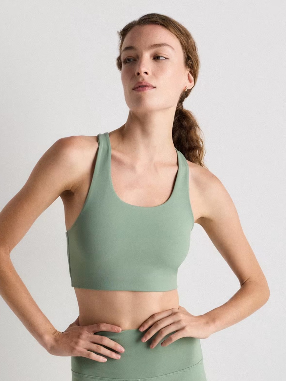 NWT QUINCE Ultra-Form Scoop Neck Longline Bra Small Sea Spray Green 9257